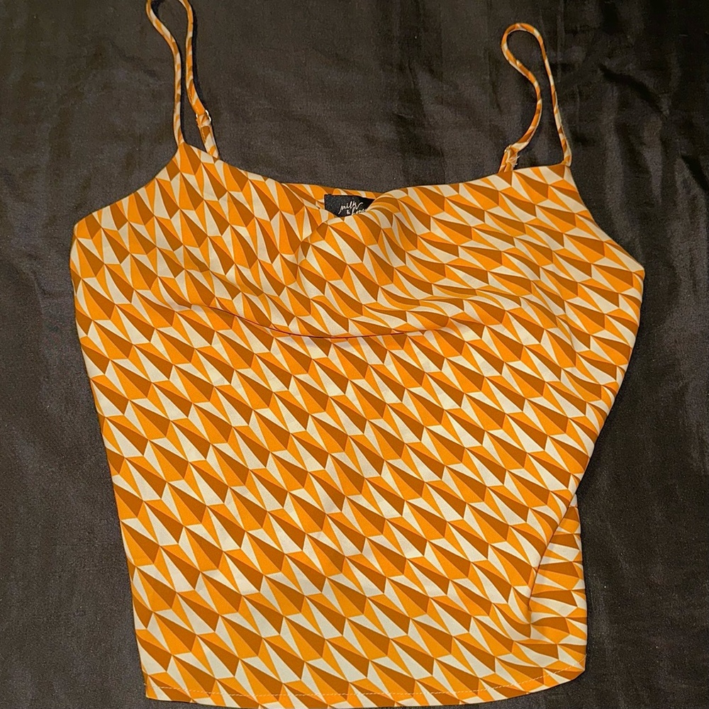 Silky Crowl-Neck Camisole Retro